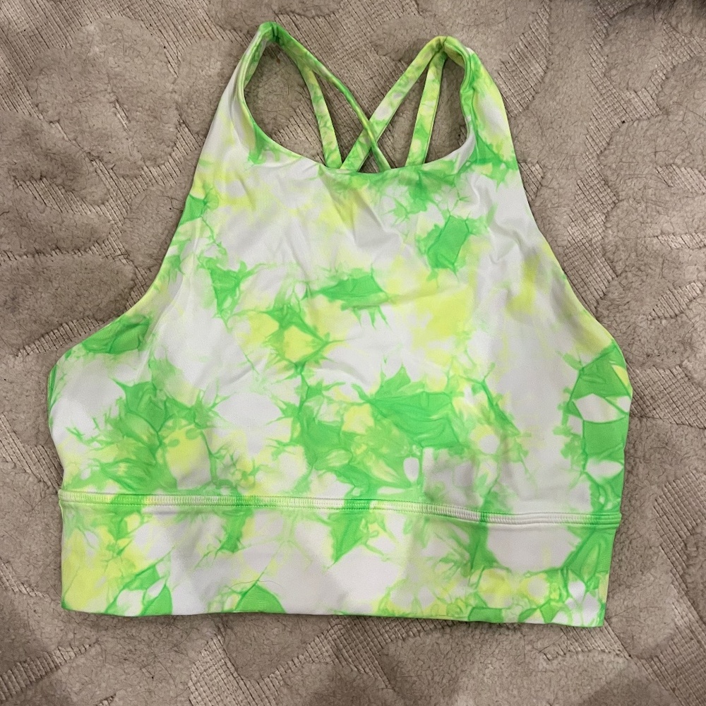 Lululemon Longline Free to be serene size 6